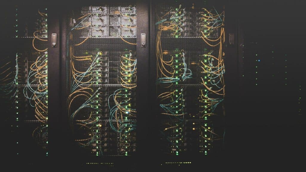 what is managed hosting