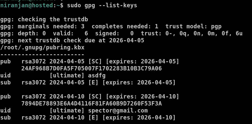 gpg --list-keys 2
